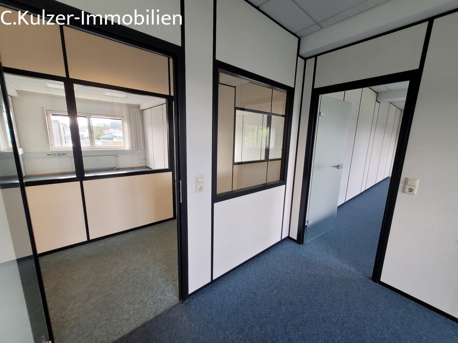 Bürotrakt 