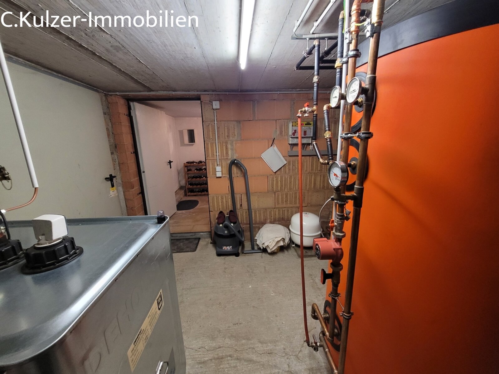 Kellerbereich massiv