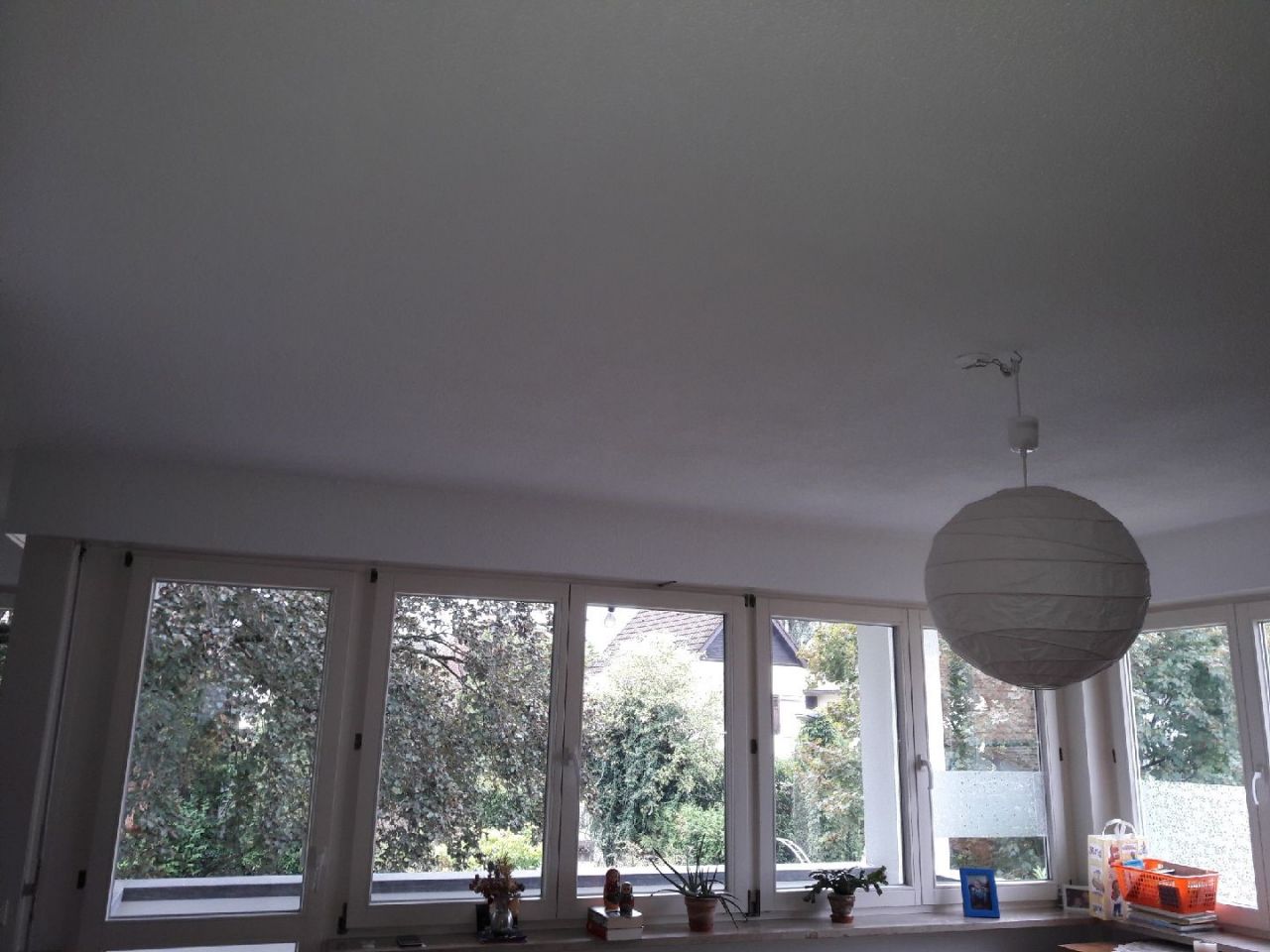 viel Fensterfront im Wohnzimmer viel Fensterfront im Wohnzimmer