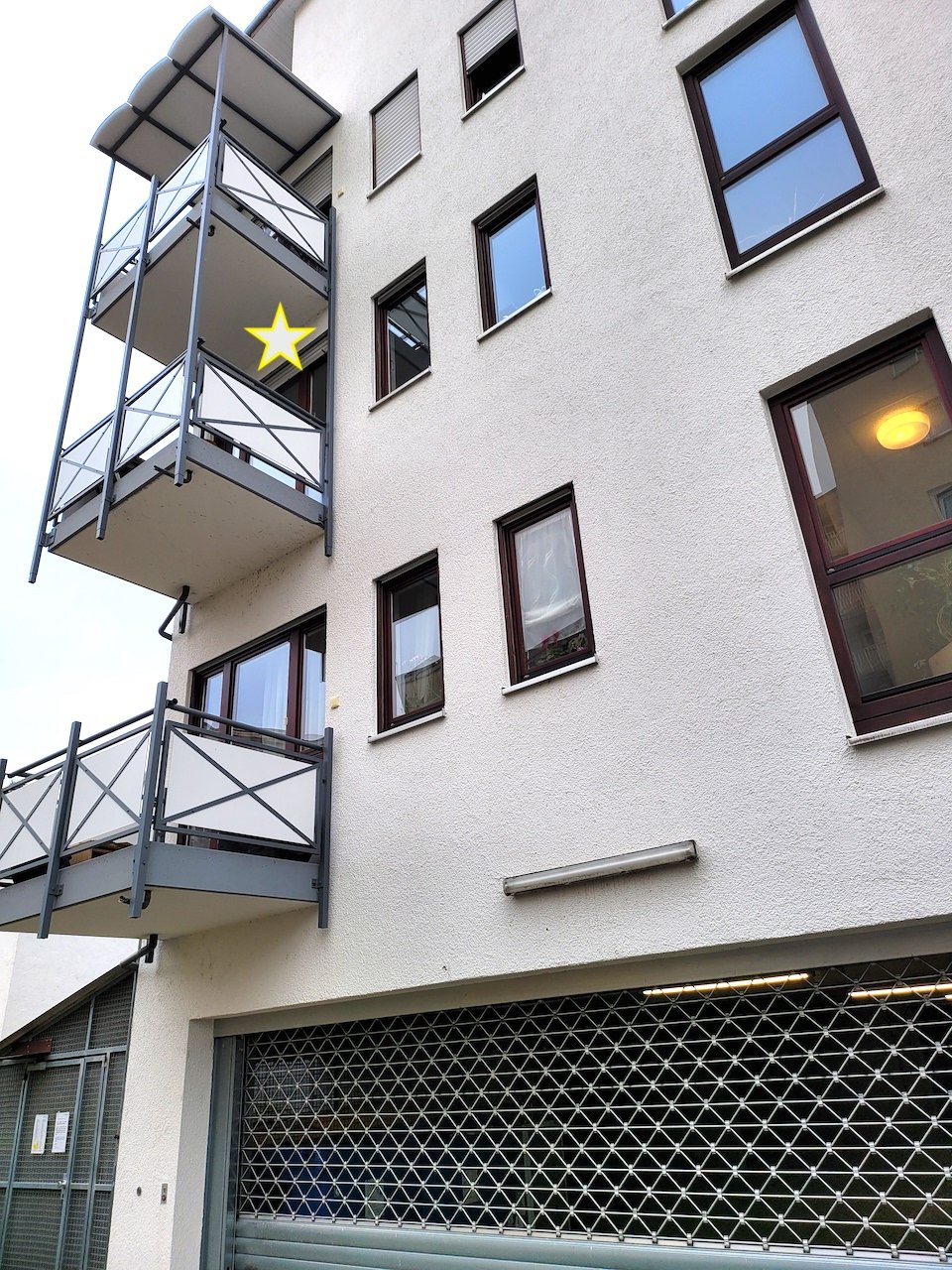 Haus - Balkonseite Haus - Balkonseite